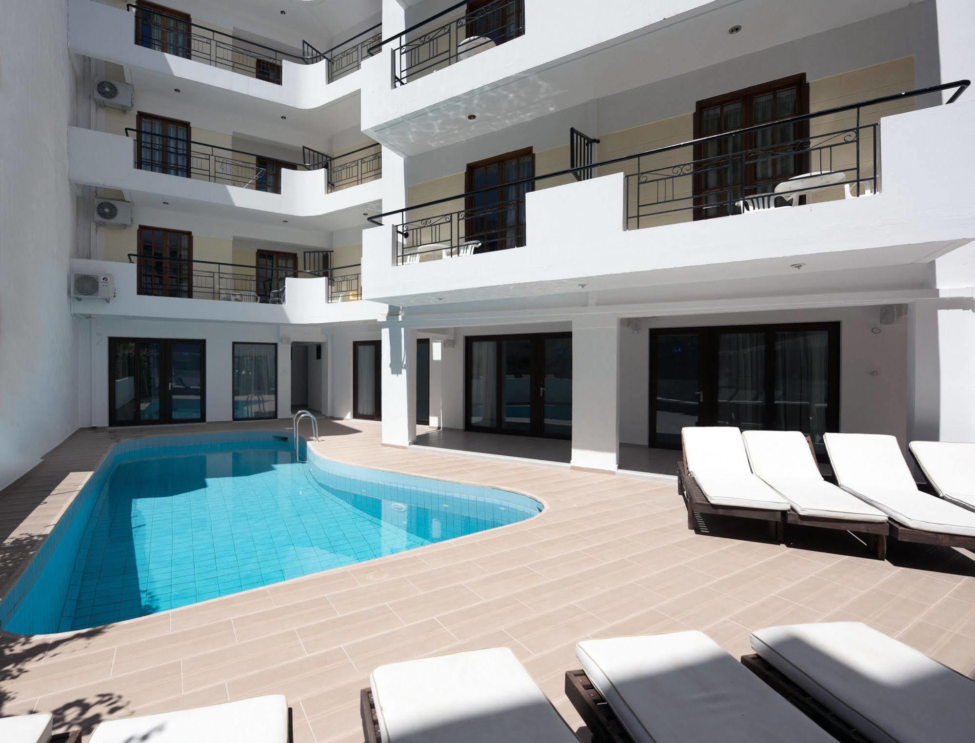 Artemis Hotel Apartments Hersonissos  Luaran gambar